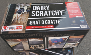 Dairy scratchy massage rubber in box met schroeven
